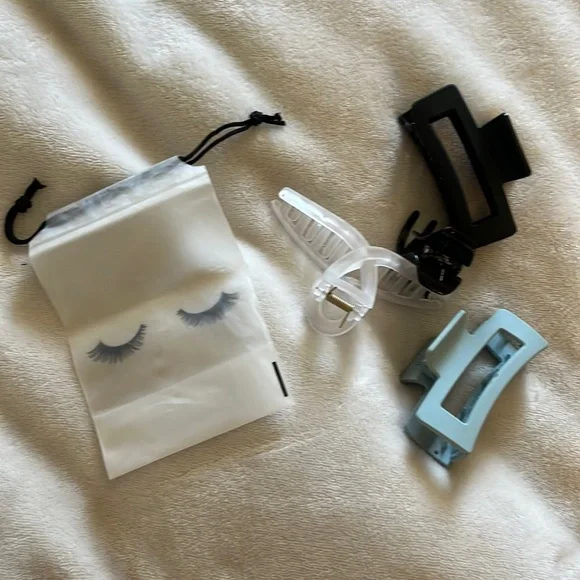 4 pack claw clips with baggy - Picture 2 of 4